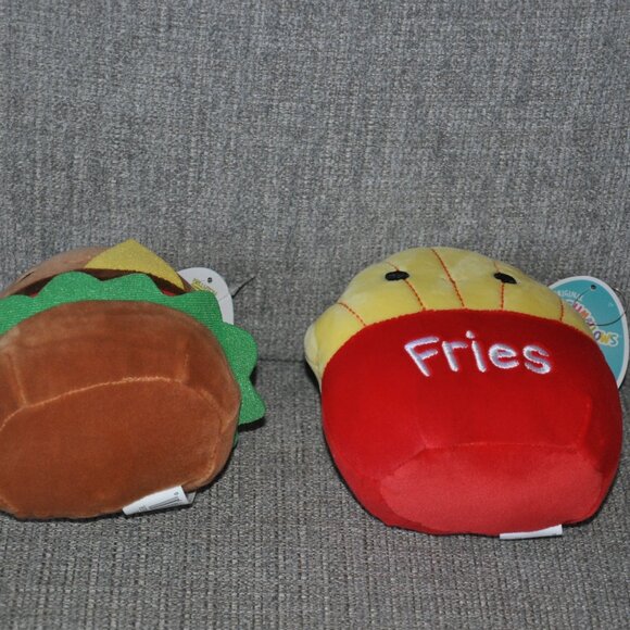 New 5" Squishmallow Carl Burger & Floyd Fries Canada UK Exclusive Plush - Picture 3 of 9